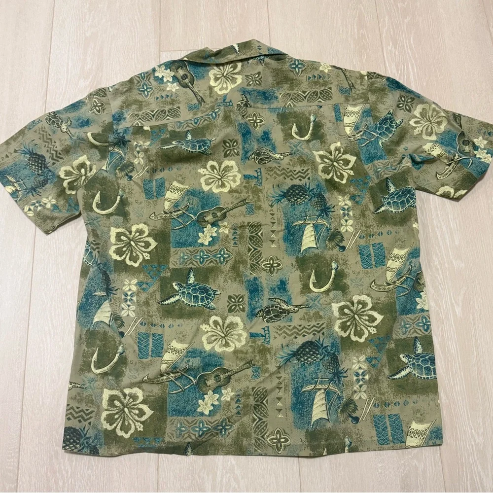 ✨ Royal Creations Green Turtle Ukulele Plumeria Hawaiian Shirt - Picture 6 of 8